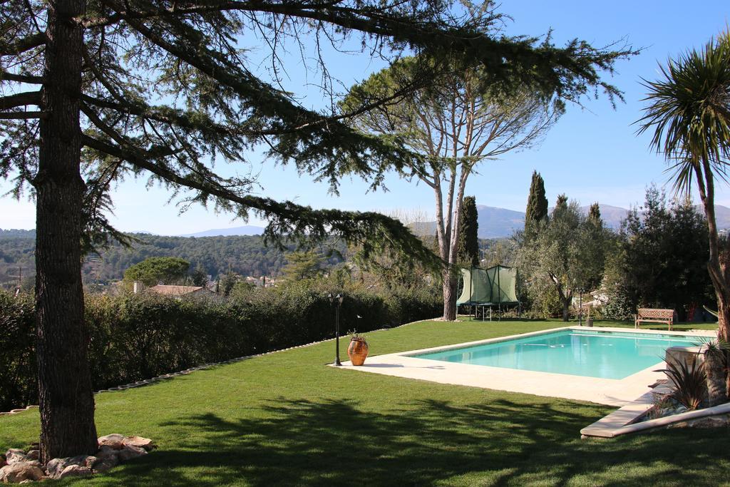 Hotel La Sousta La Colle-sur-Loup Pokoj fotografie